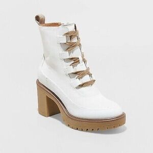 Universal Thread Women's Heeled Boots - Off-White